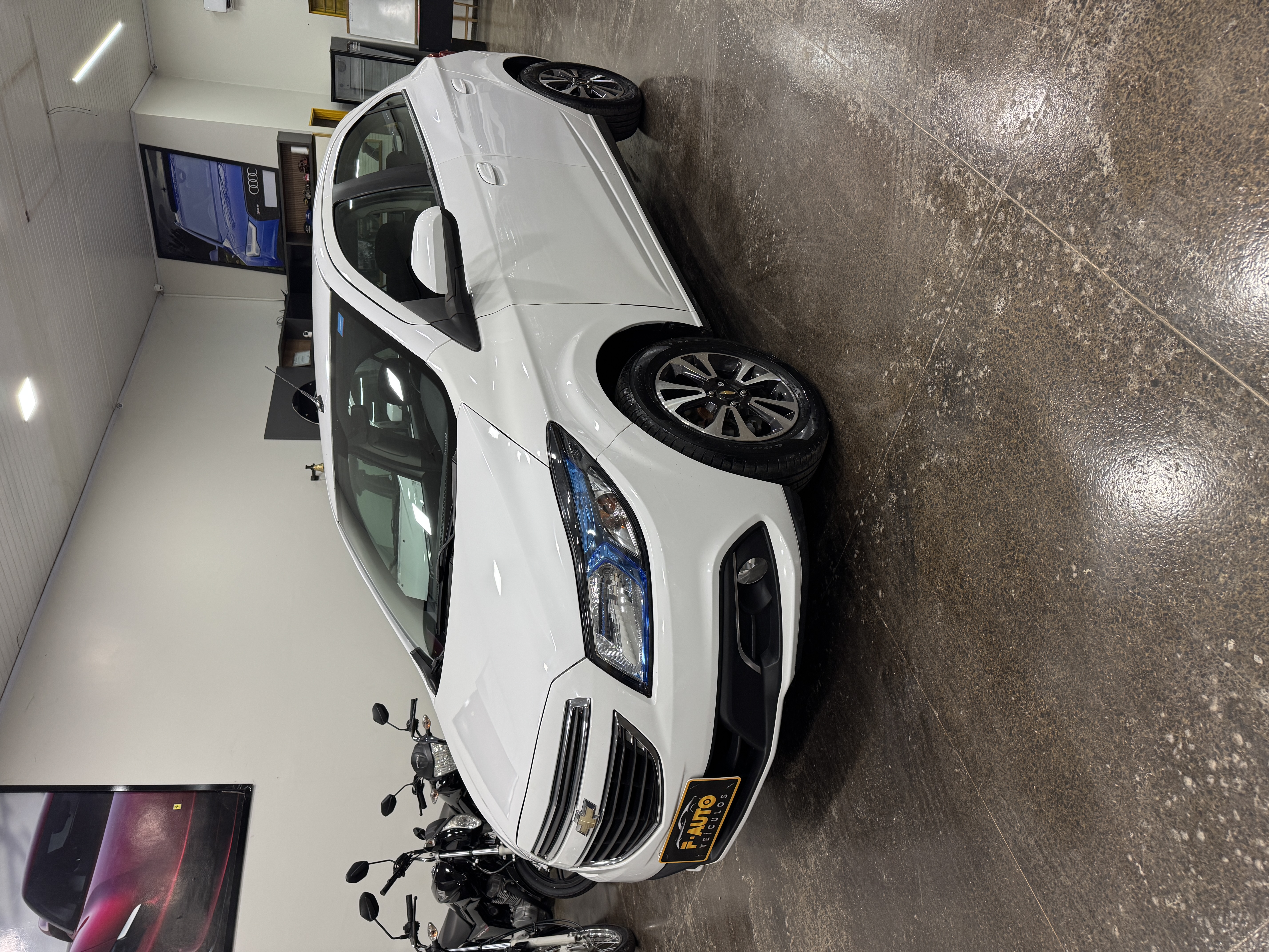 Chevrolet Onix LTZ 2015
